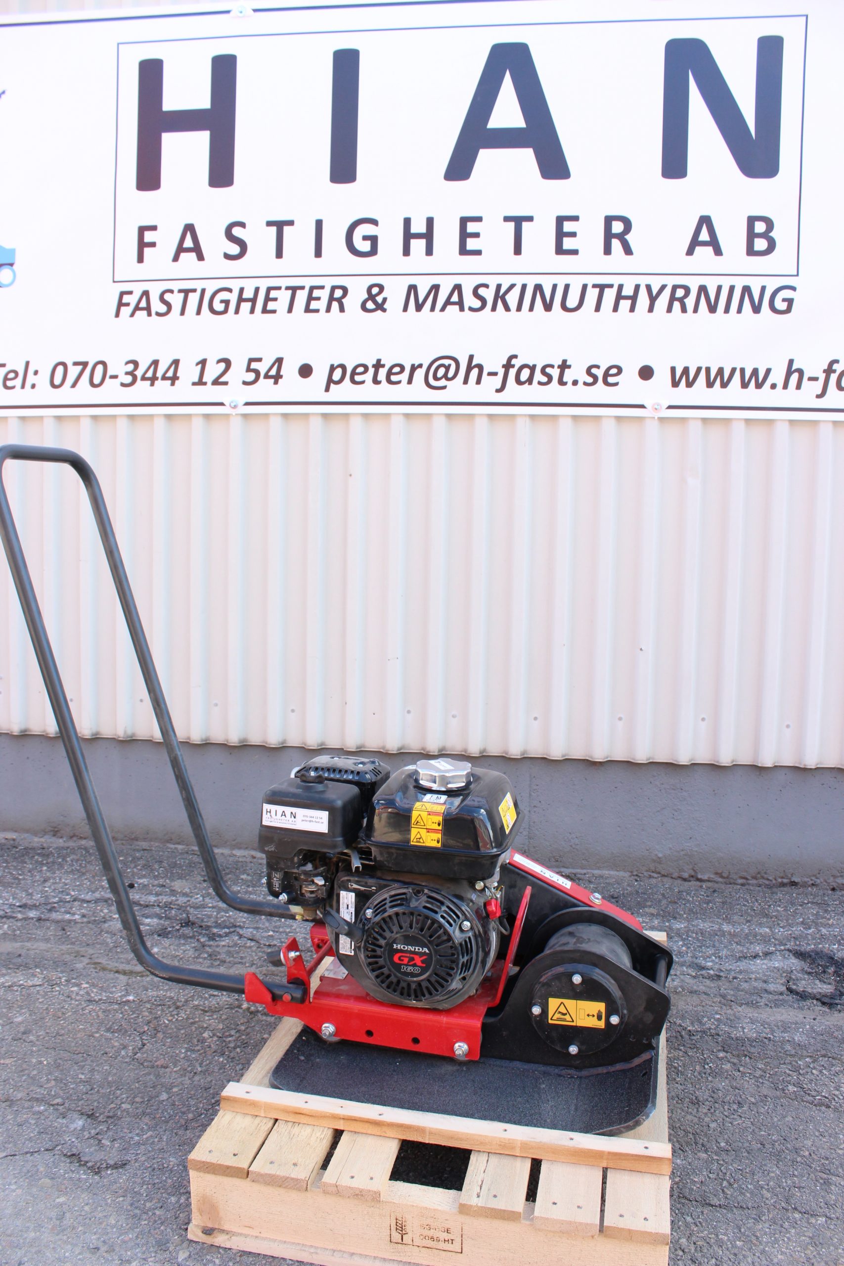 Du visar för närvarande Markvibbrator / Padda 75kg
