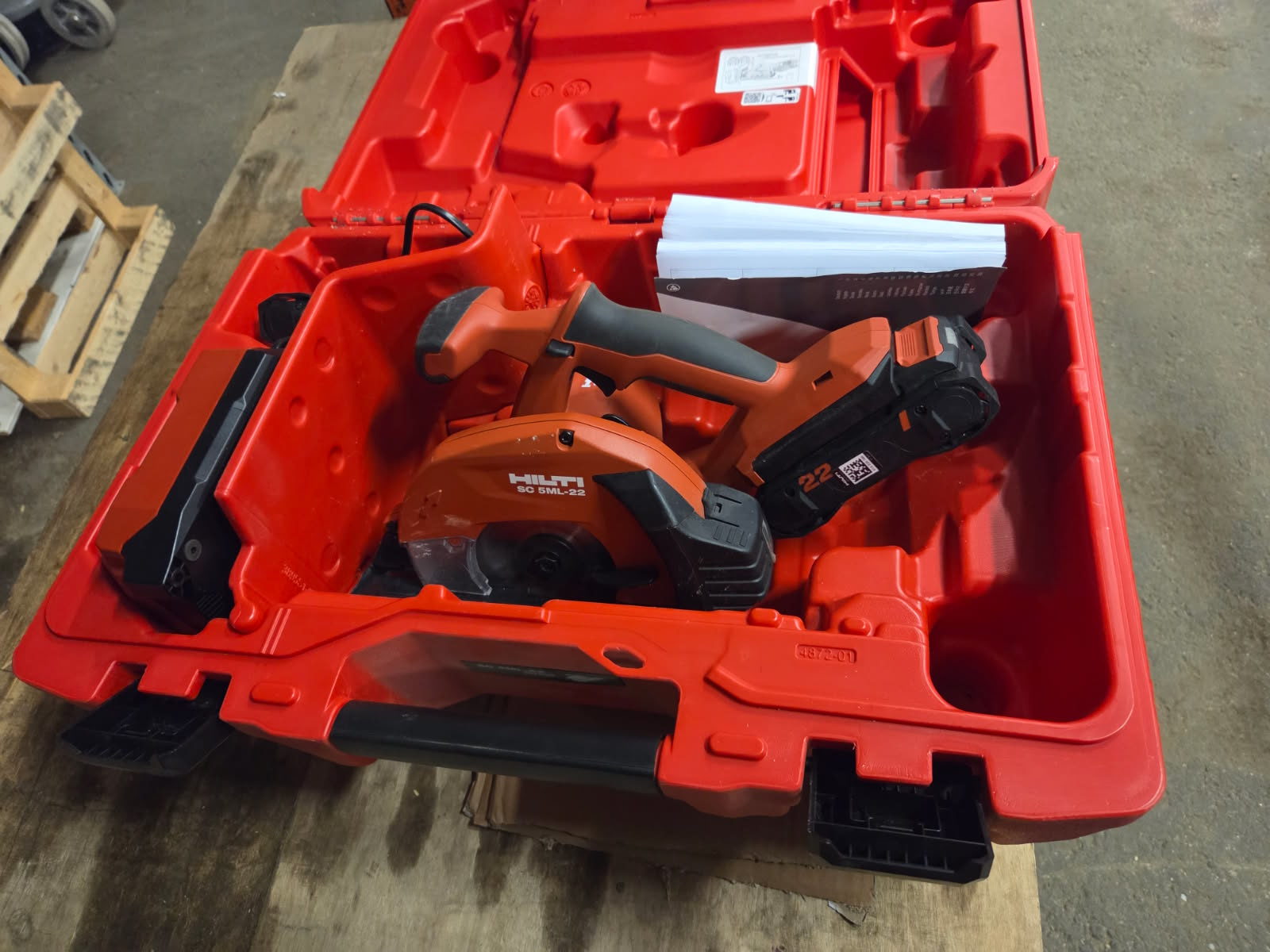 Du visar för närvarande Hilti Cirkelsåg